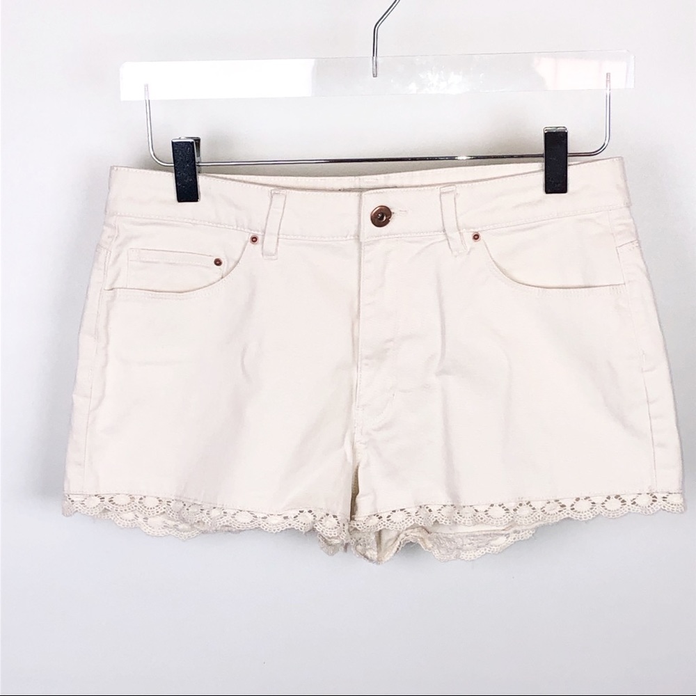 Forever 21 | Crochet Premium Denim | 29